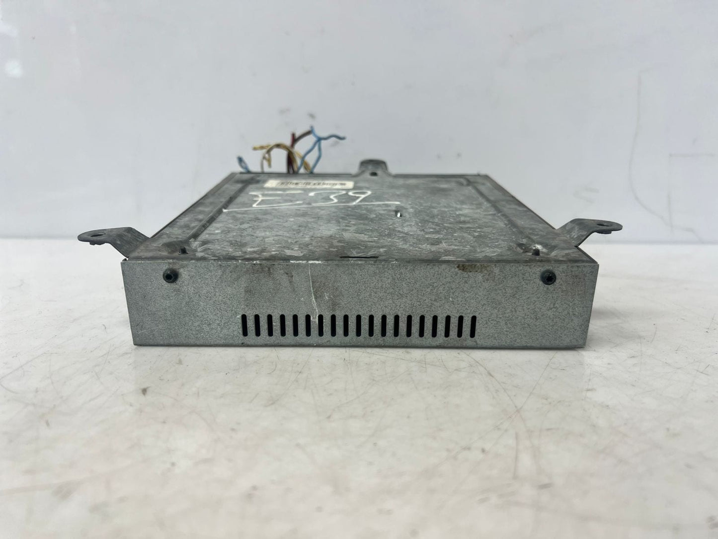 2001-2003 BMW 525i E39 5 528i 530I Series Audio Amplifier 8362444 OEM