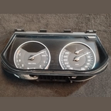 BMW X1 F48 2.0 DIESEL AUTOMATIC INSTRUMENT CLUSTER SPEEDOMETER KM/H P/N 9295446