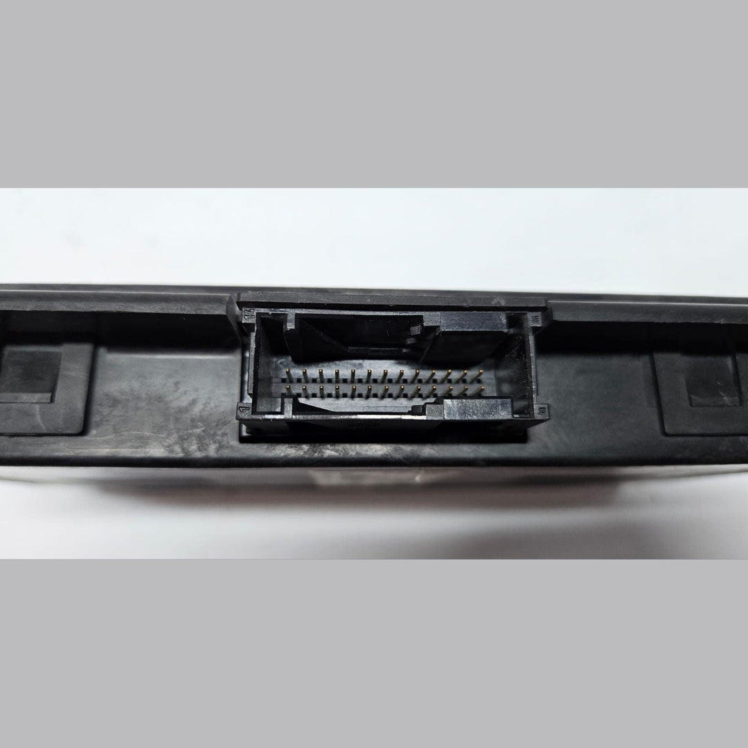BMW E90 320i lci Footwell Light Control Module Computer 9249082