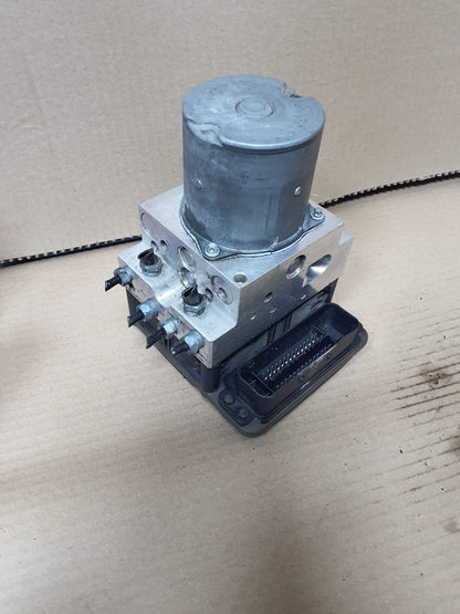 2007-2013 BMW X5 E70 and X6 E71 ABS/DSC Hydraulic Pump Module 6798286 OEM