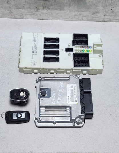 BMW Engine Control Unit 8570933 F20 F21 1 Series and F30 320D ECU SET 2.0D 2014