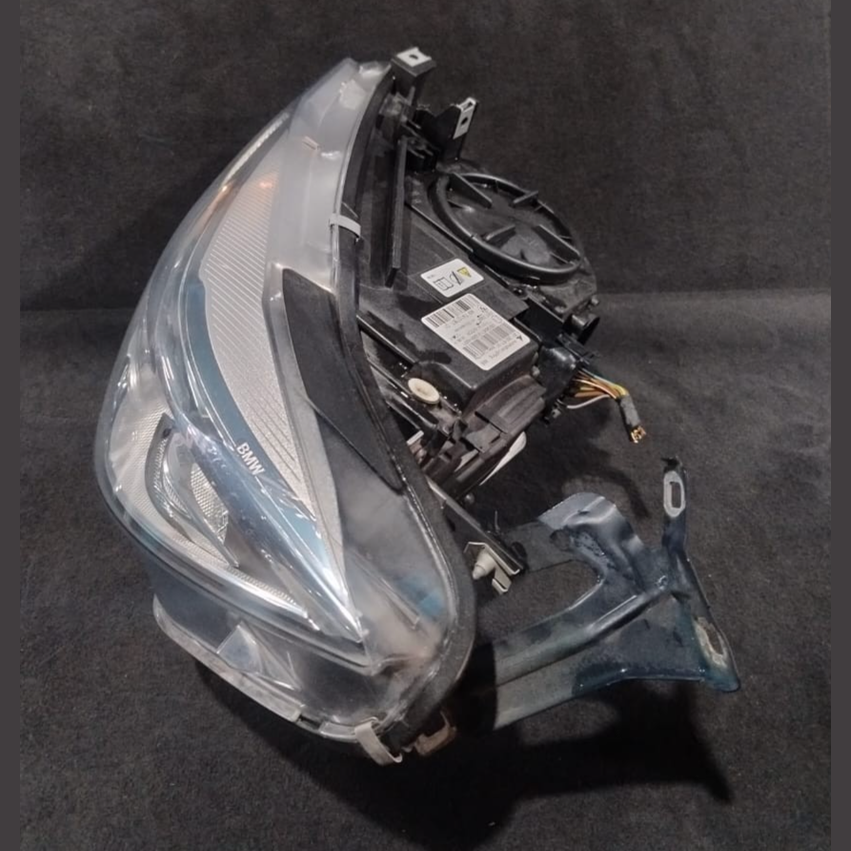 BMW 4 F32 F33 F36 F82 M4 F82 F83 F36 HEADLIGHT BI-XENON FRONT LEFT - 7410787
