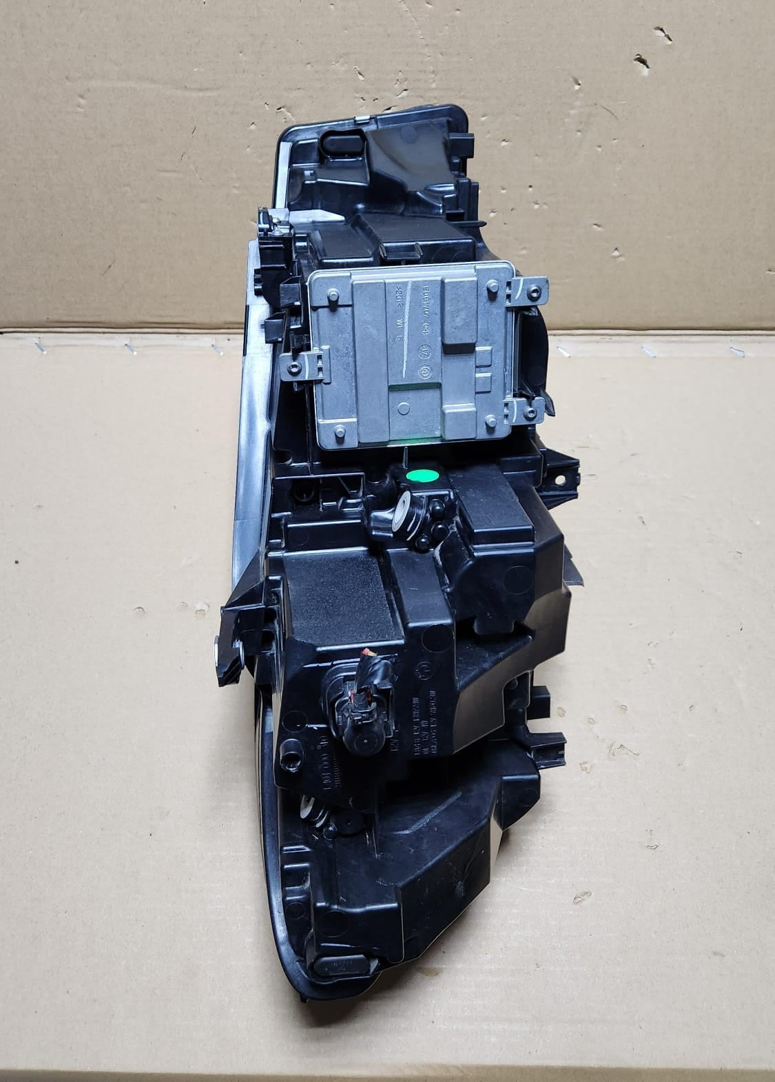 Genuine 2019-2023 BMW 330i Front LEFT Headlight 9481715 G20 and G21