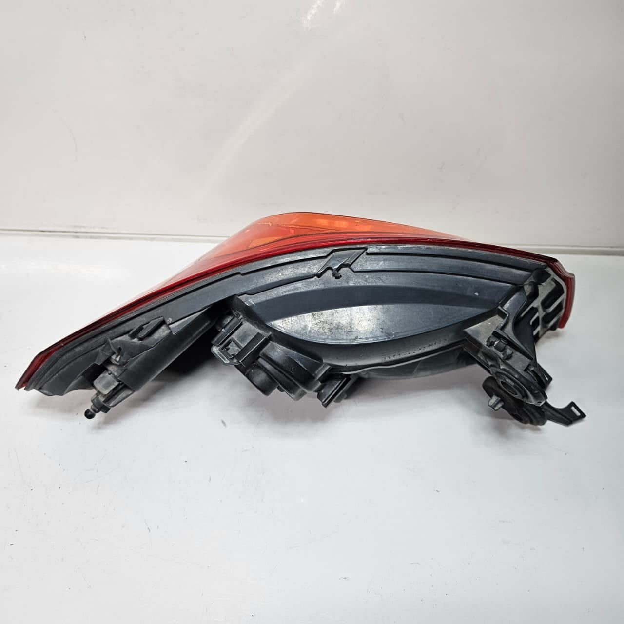 7296098-BMW 4 Series F32 F33 F36 M4 F82 Rear Taillight Rear Right LED