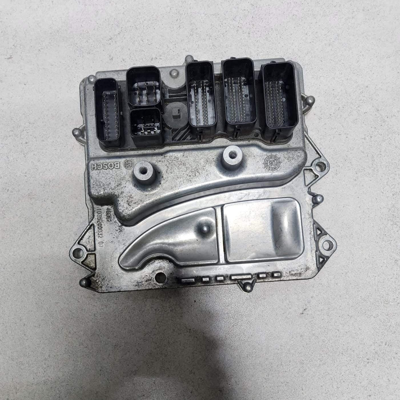 2009-2016 BMW 535i Engine Control Unit DME 7604402 5 Series F11 535i ECU