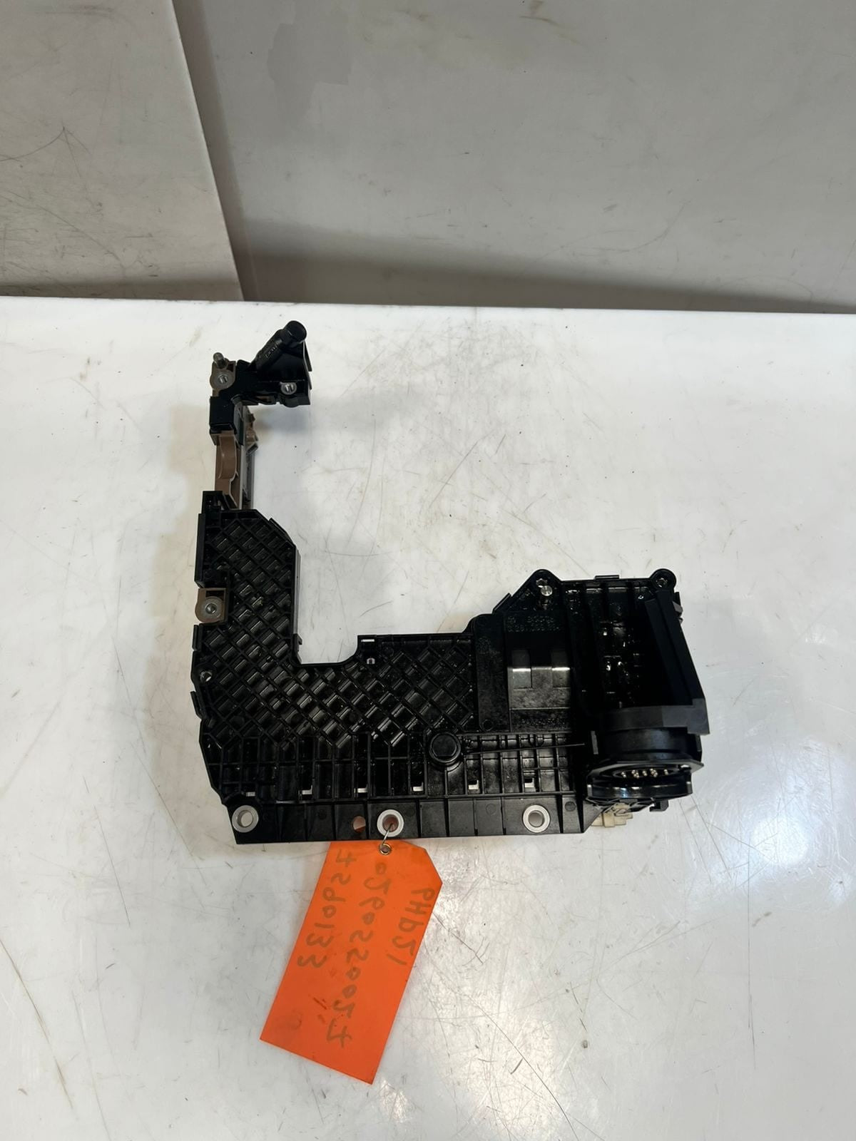 2007-2012 BMW 7 Series F01 F02 F03 750i Transmission Control Module 0260550027