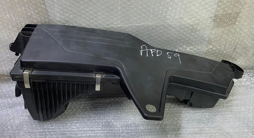 OEM BMW F20 F30 F31 LCI B38 Intake Muffler Air Filter Box Housing Petrol 8647449
