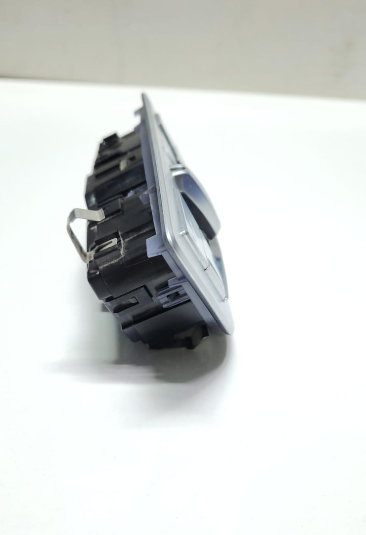 2016-2019 BMW 750i Headlight Switch 6841889 7 Series G11 G12 OEM
