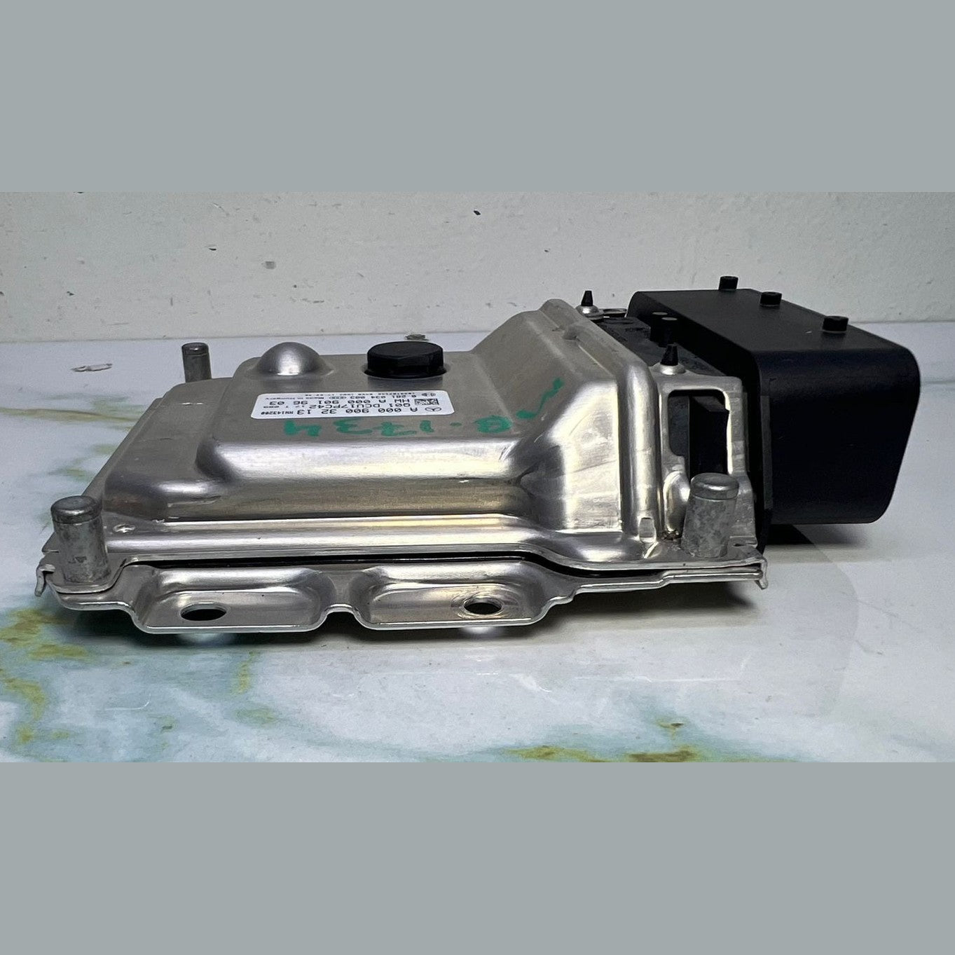 Mercedes Adblue Control Unit A0009003213 GLE Class W166