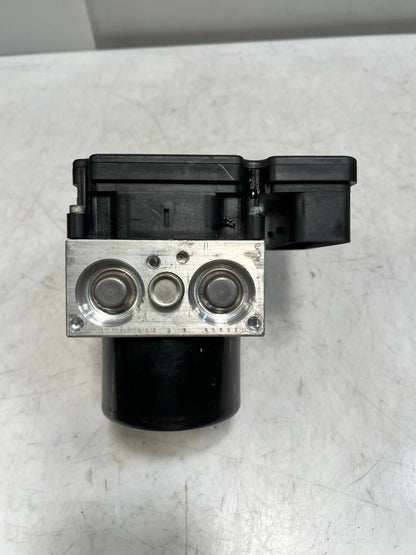 2012 BMW 328i F30 3' Abs Anti-Lock Brake Pump Control Module Unit 6857324 OEM