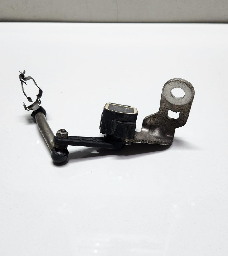 2007-2013 BMW 328i Height Level Sensor 6853752 3 Series Coupe E92 Z4 E85 Z4 E89