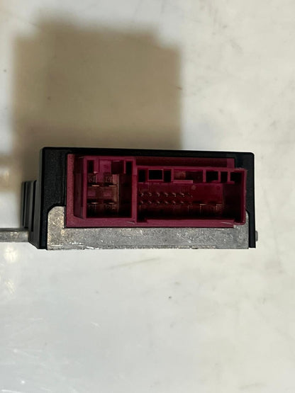 2014 BMW 228i F10 F2 F22 F23 F25 F30 F31 Fuel Pump Control Module 7371832 OEM