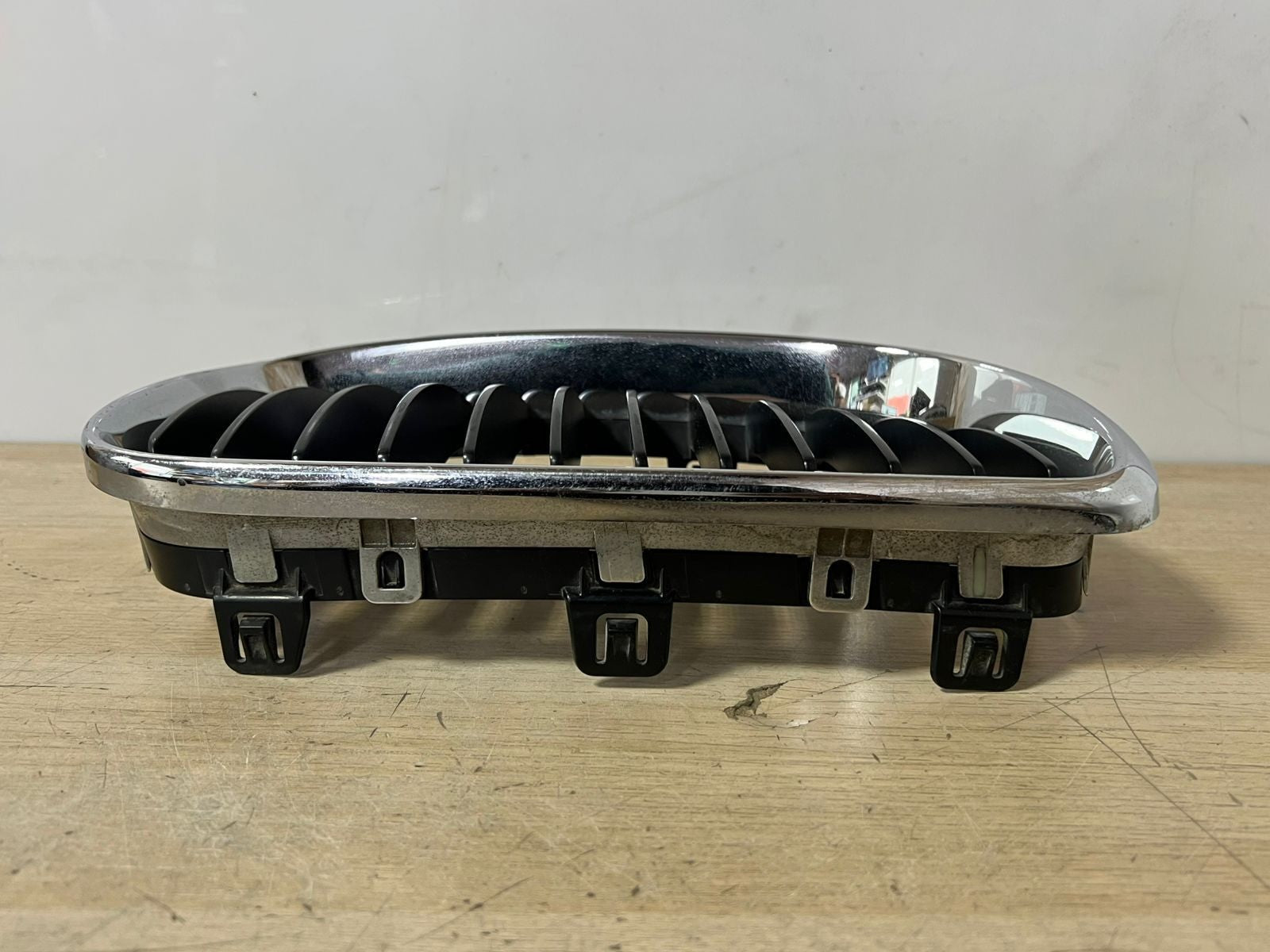BMW 1 Series E81 E82 E87 LCI E88 Grille Chrome Frame Right O/S 7166440