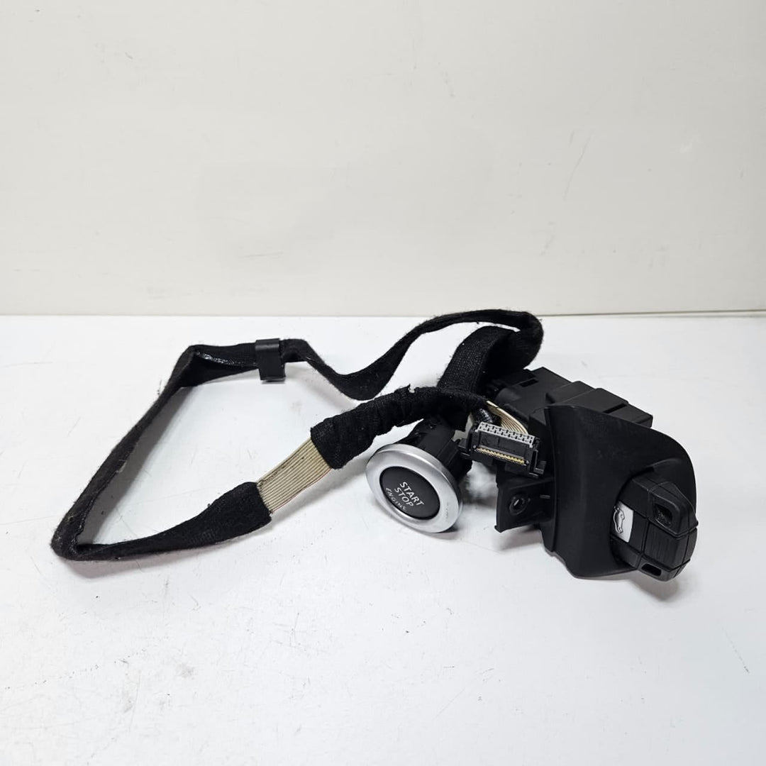 2012-2014 BMW X1 Z4 Engine Control Unit ECU DME Key Set 8603576