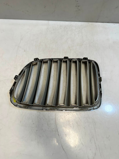 2010-2015 BMW X1 E84 Front Right Kidney Grille Chrome 2993308 OEM