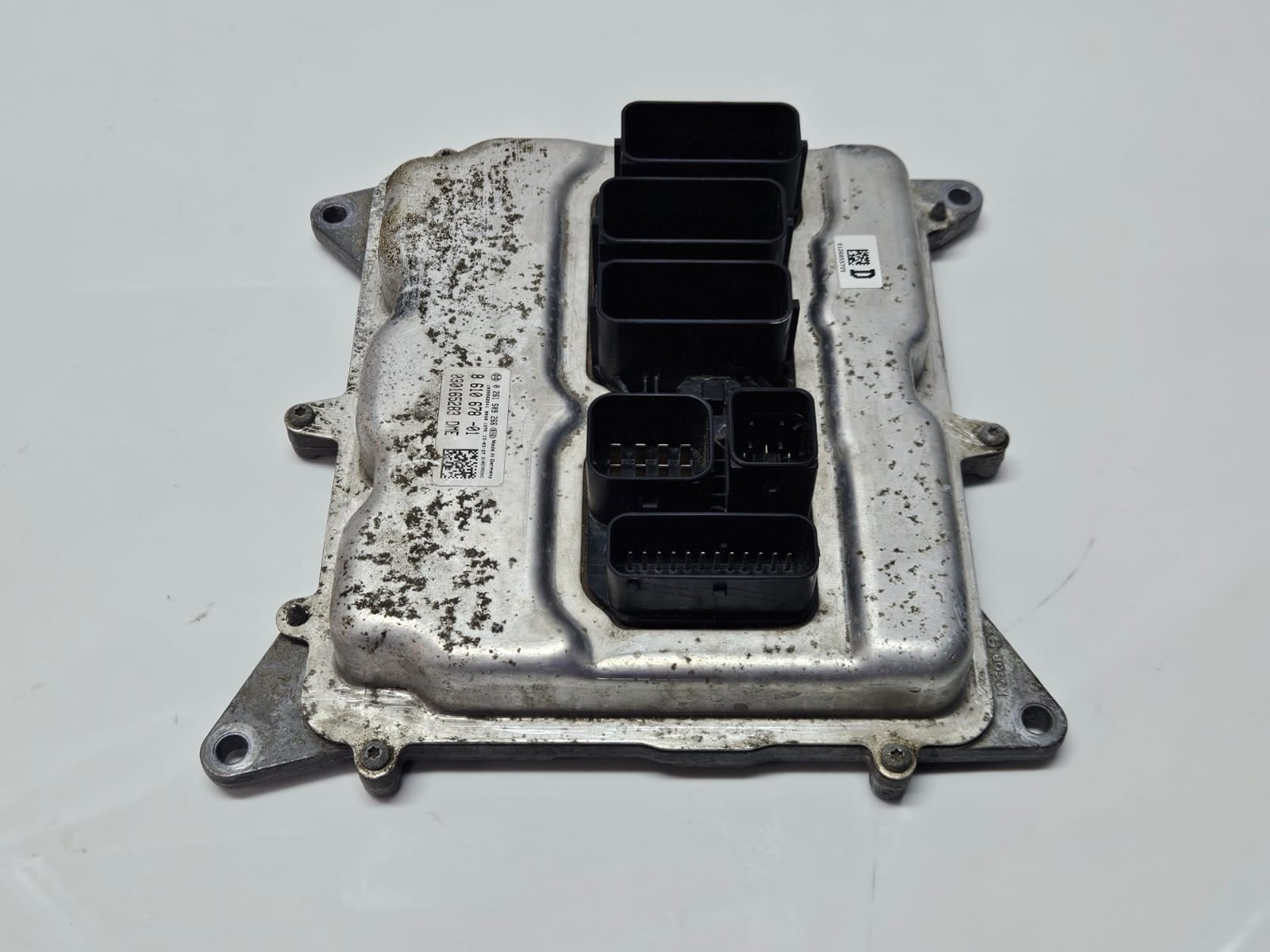 8610678-2011-2015 BMW X1 E84 N20B20A Engine Control Unit DME ECU Only OEM