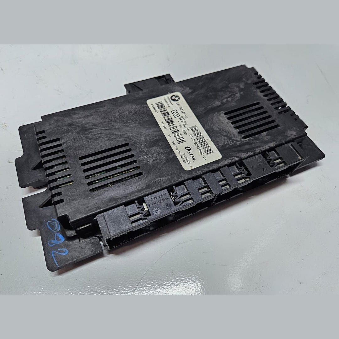 BMW E90 320i lci Footwell Light Control Module Computer 9249082