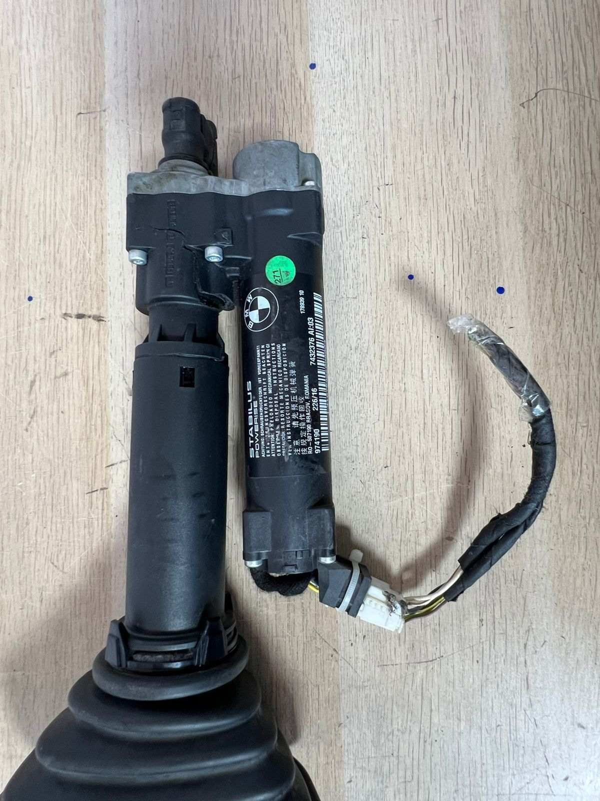 2017-2020 BMW 430i Gran Coupe Trunk Strut Electric Drive Unit 7432376