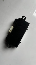 Load image into Gallery viewer, BMW Door Control Module 6904244 5 Series E39