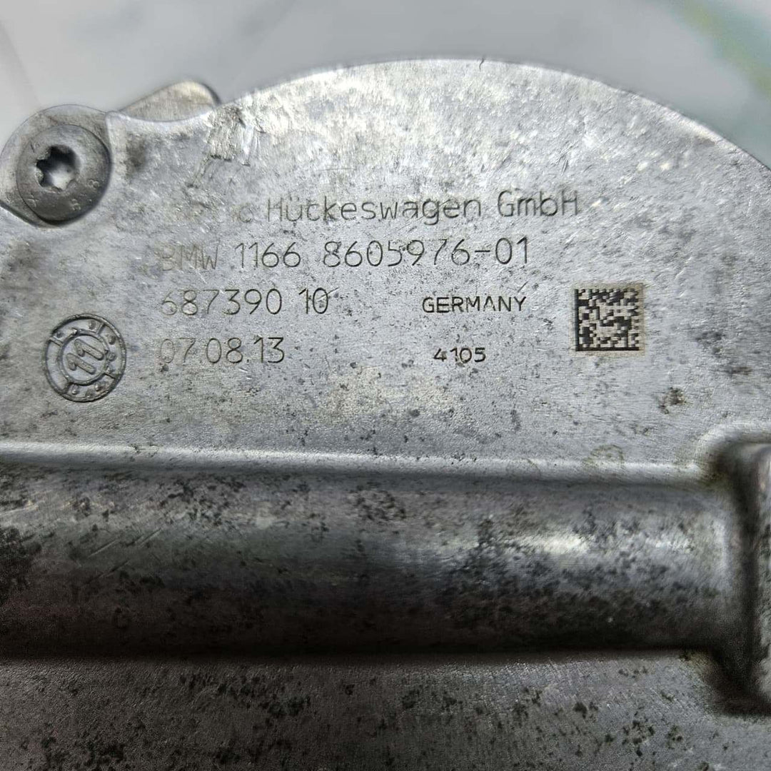 2011-2017 BMW F01, F06, F07, F10,550i GT xDrive Vacuum Pump 8605976 5 Series, 6 