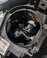 Load image into Gallery viewer, BMW 1 SERIES 120i 2012 F20 LEFT SIDE HEADLIGHT 7229687-09 ECE - 7229687