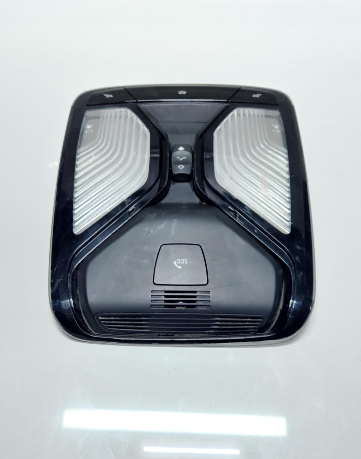 18-20 BMW 530e Roof Overhead Reading Dome Light 7937922 5 Series G30 G31 G38 OEM