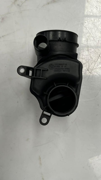 BMW Air Channel 1371 7843277 5 Series F10 and 6 Series F06, F12, F13