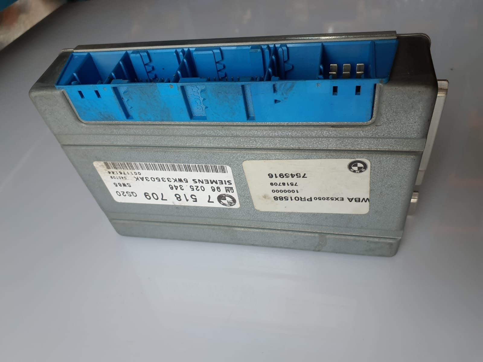 2003 BMW X5 Transmission Control Module 7518709 E39 and E46 5 Series 