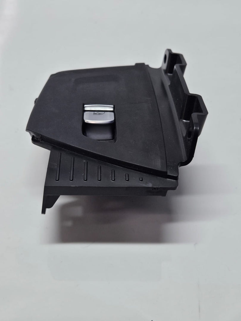 9299457-2018-2024 BMW X3 7 Series G11 G12 Right Side Power Window Switch OEM