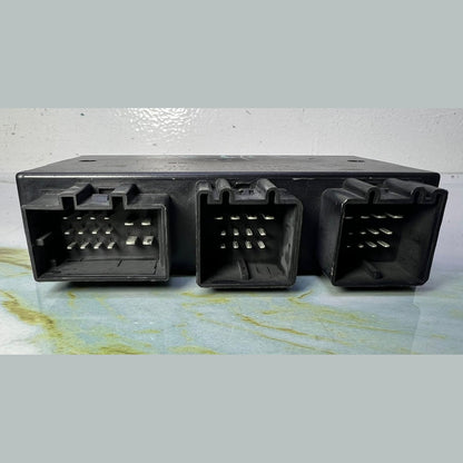 12-15 Mercedes ML350 Trailer Towing Control Module A2469005501 CLA C117, W166 ML