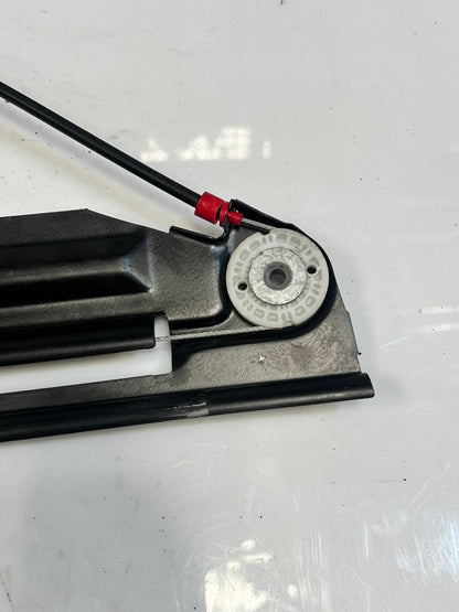 1999-2000 BMW M5 E39 5-Series Z8 FRONT LEFT Door Window Regulator Motor 8360511
