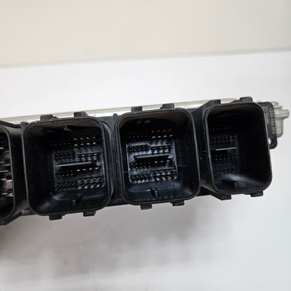 2018 BMW X3 G01 X4 G02 Engine Control Unit DDE Bosch 8599197 OEM