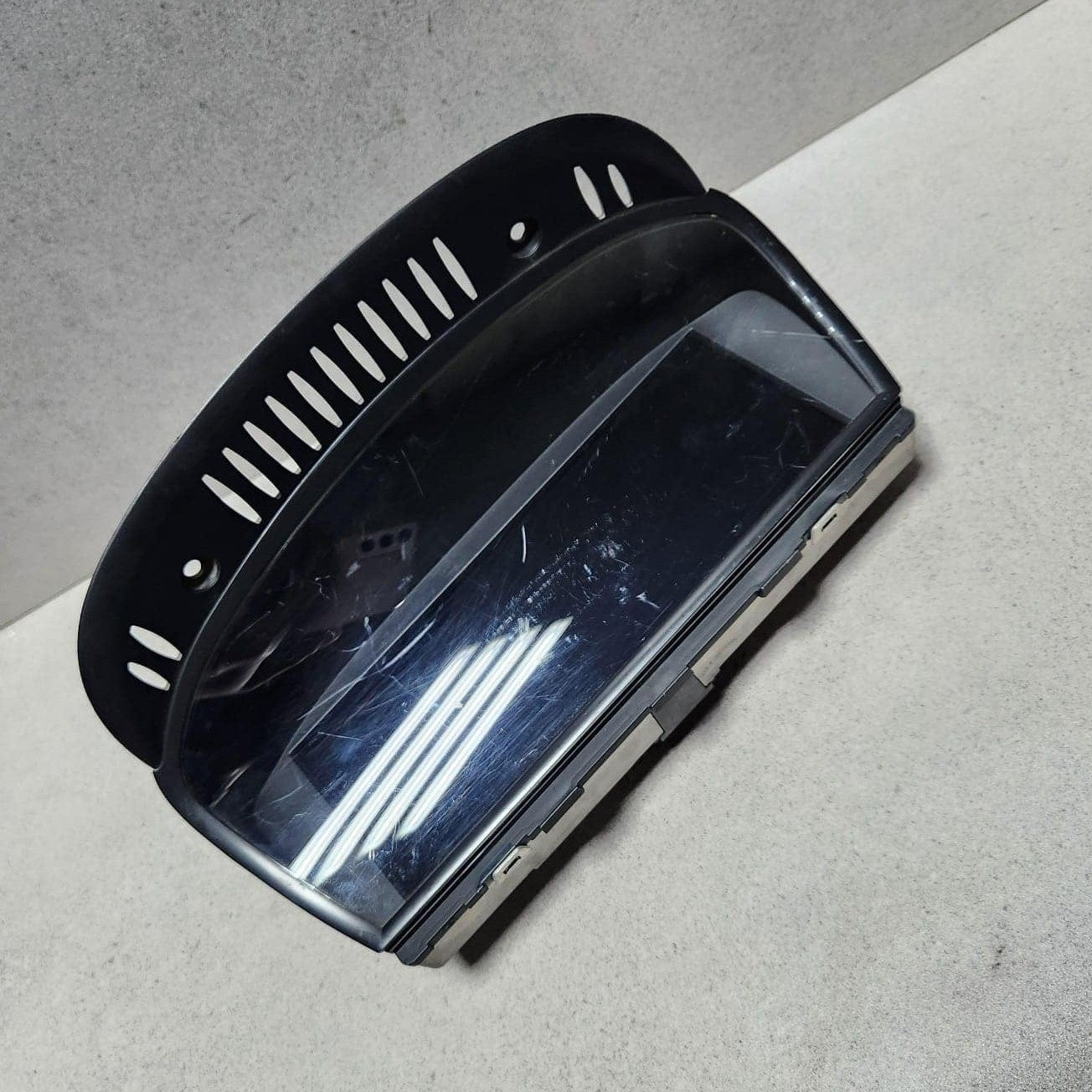 2008-2013 BMW M3 On Board Monitor Display Screen 9193745 3 Series E90 E91 E92 