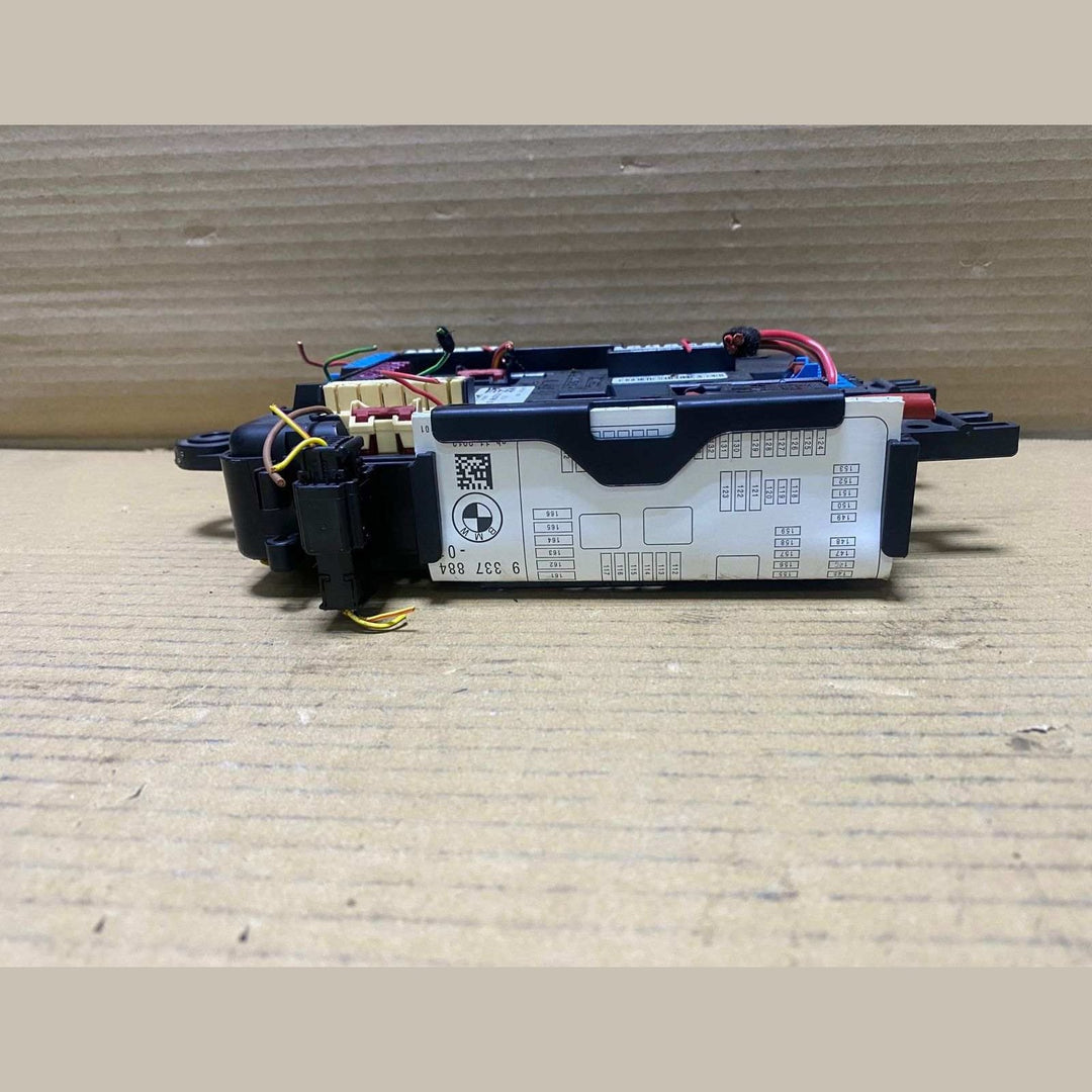 BMW Rear Fuse Box Power Distribution Unit 9337881  1 3 4 Series F20 F21 F22 F30 