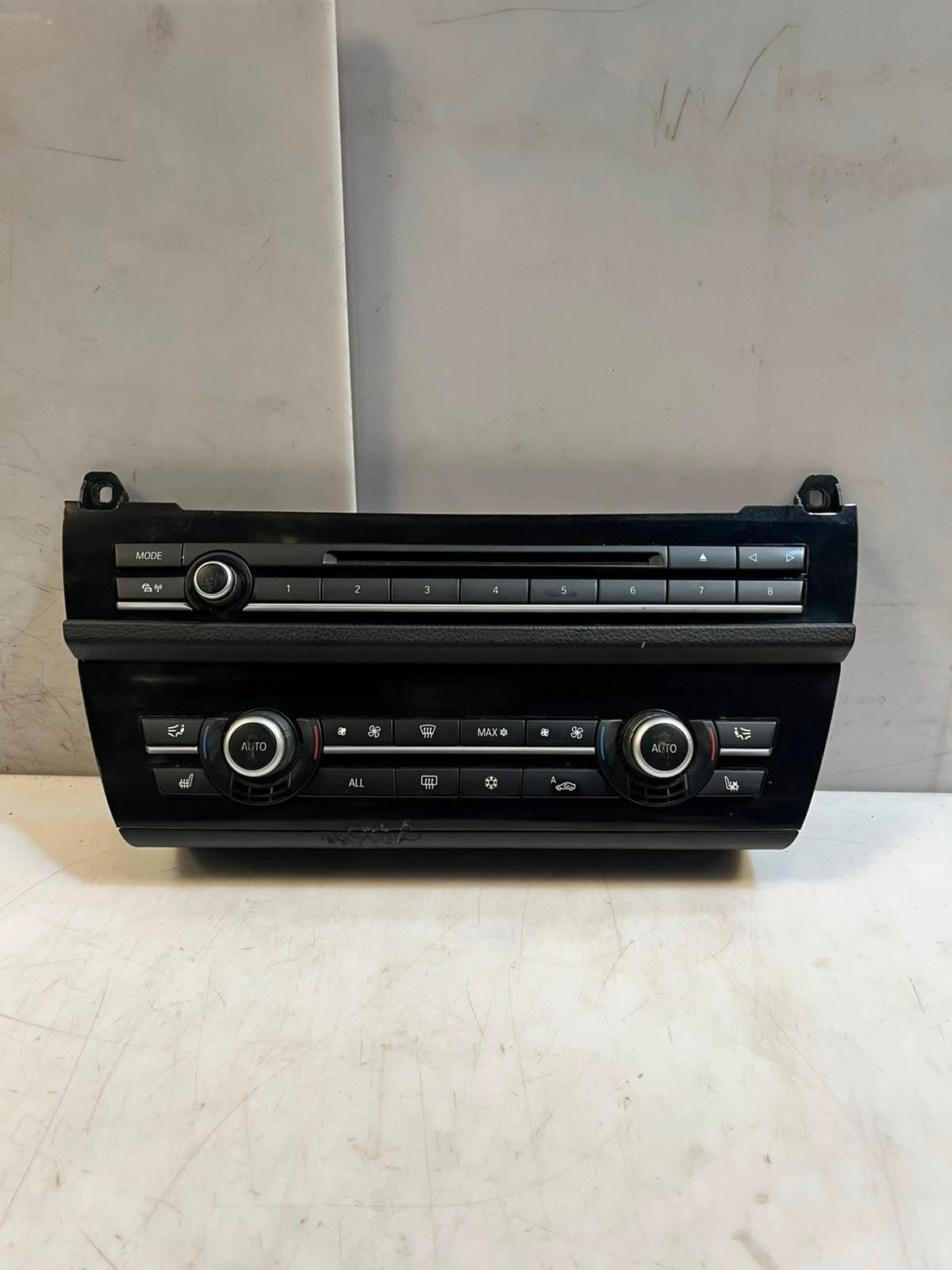 2011-2016 BMW 5 Series F10 and F11 535i A/C Climate Control Panel 9285330 OEM