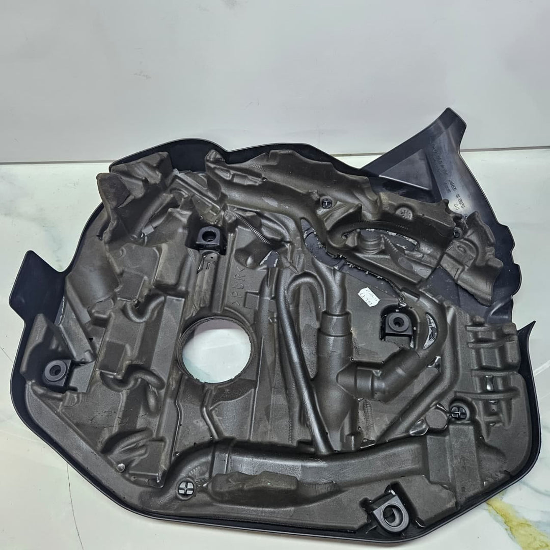 2016-2018 BMW 3 Series F30 330e HYBRID Engine Cover 8604836