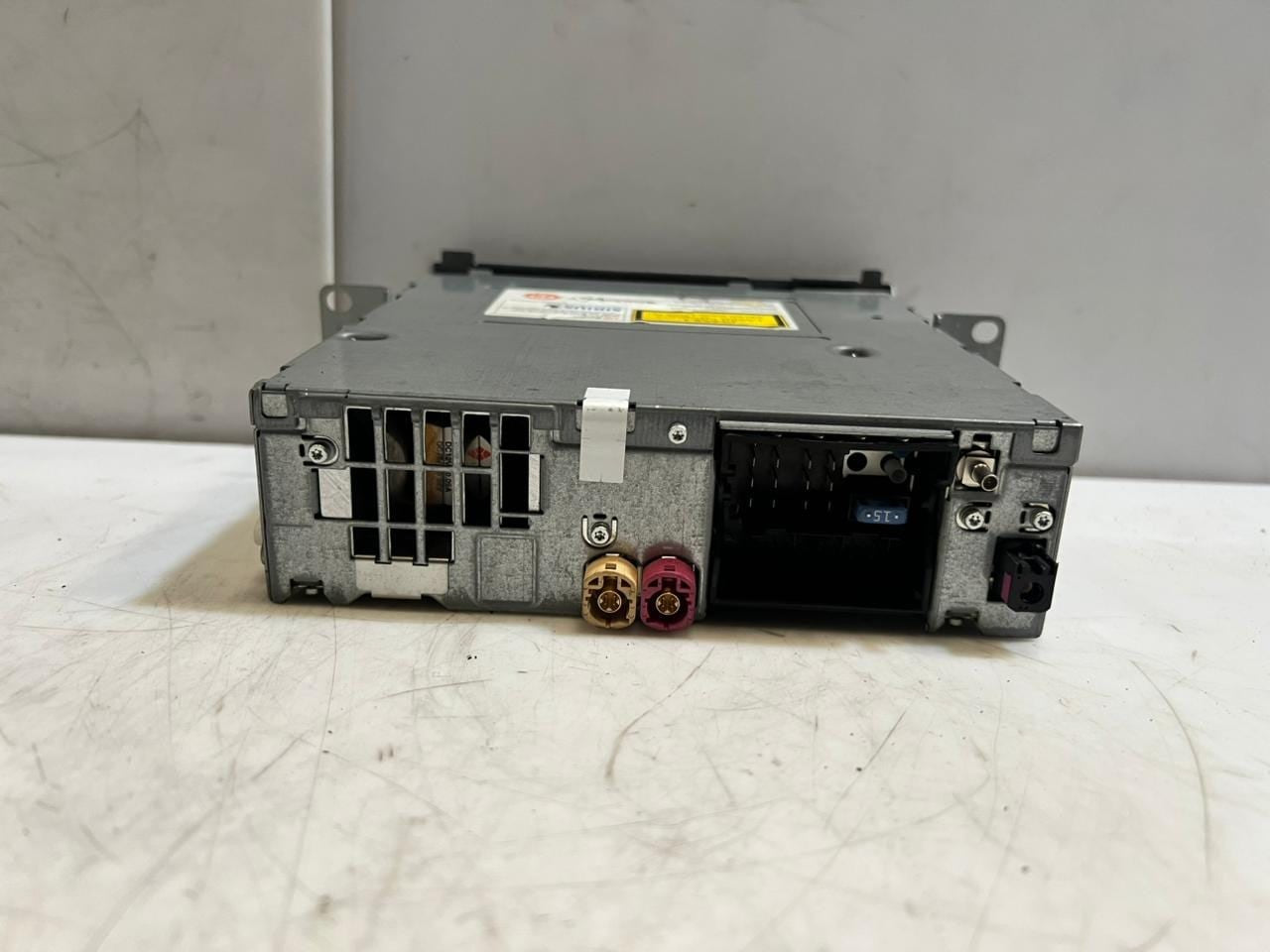 2006-2014 BMW X5 X6 HARMAN AM FM stereo CIC, CD Radio Receiver Head Unit 9263943