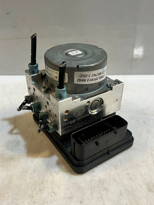 2018 BMW 320i F30 F31 F32 Abs Pump Control Module 6881172 OEM
