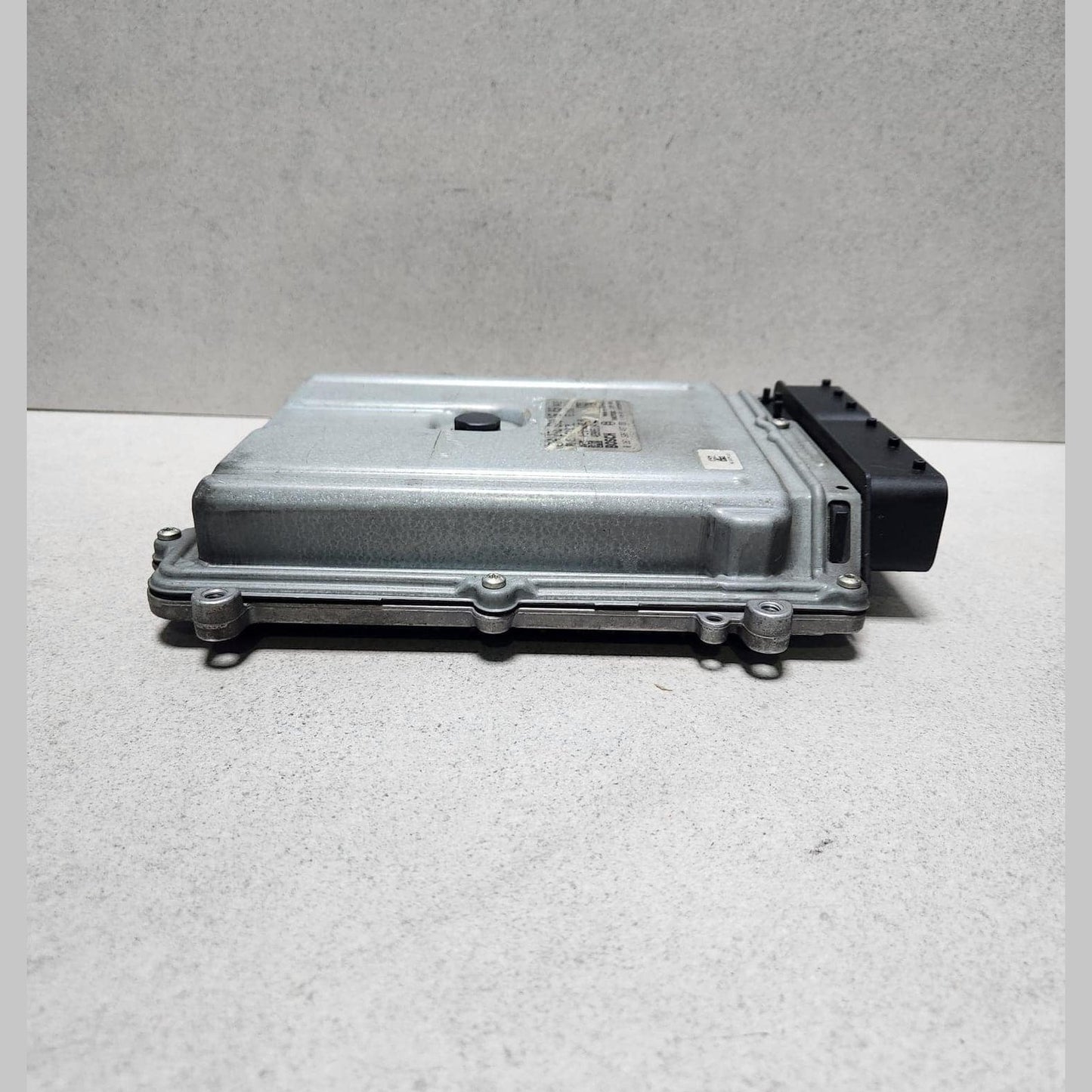 2012-2016 Mercedes-Benz E350 Engine Control Unit A2769001600 