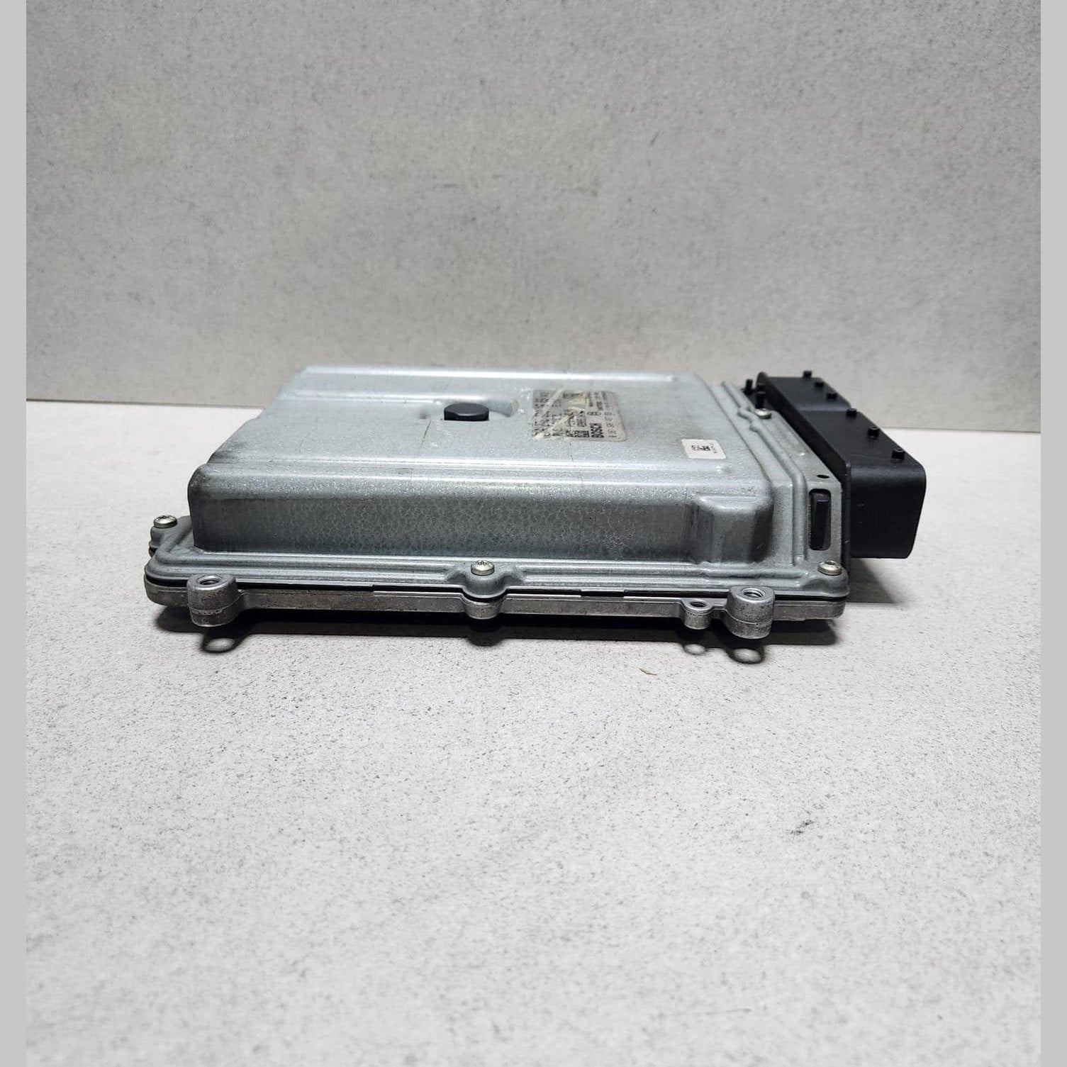 2012-2016 Mercedes-Benz E350 Engine Control Unit A2769001600 