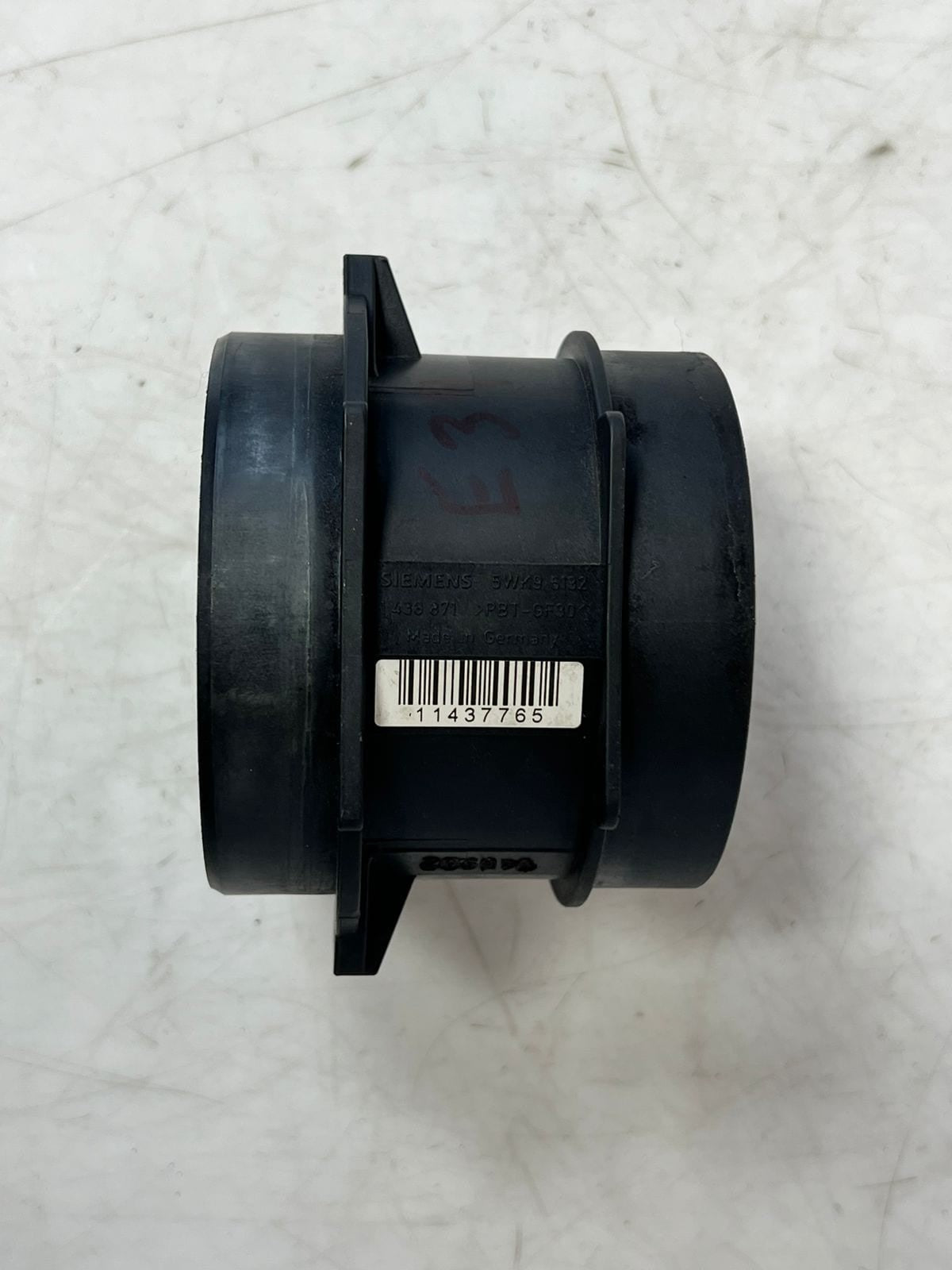 2001-2005 BMW 330i Mass Air Flow Sensor 1438871 OEM