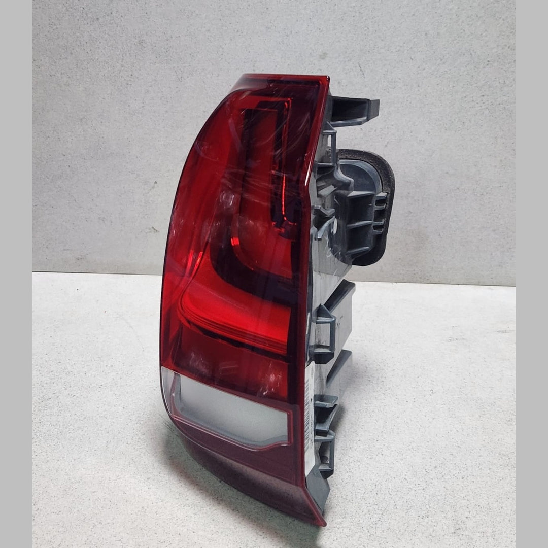 2013-2018 BMW X5 F15 Outer Tail Light 7290099 X5 F15 F85