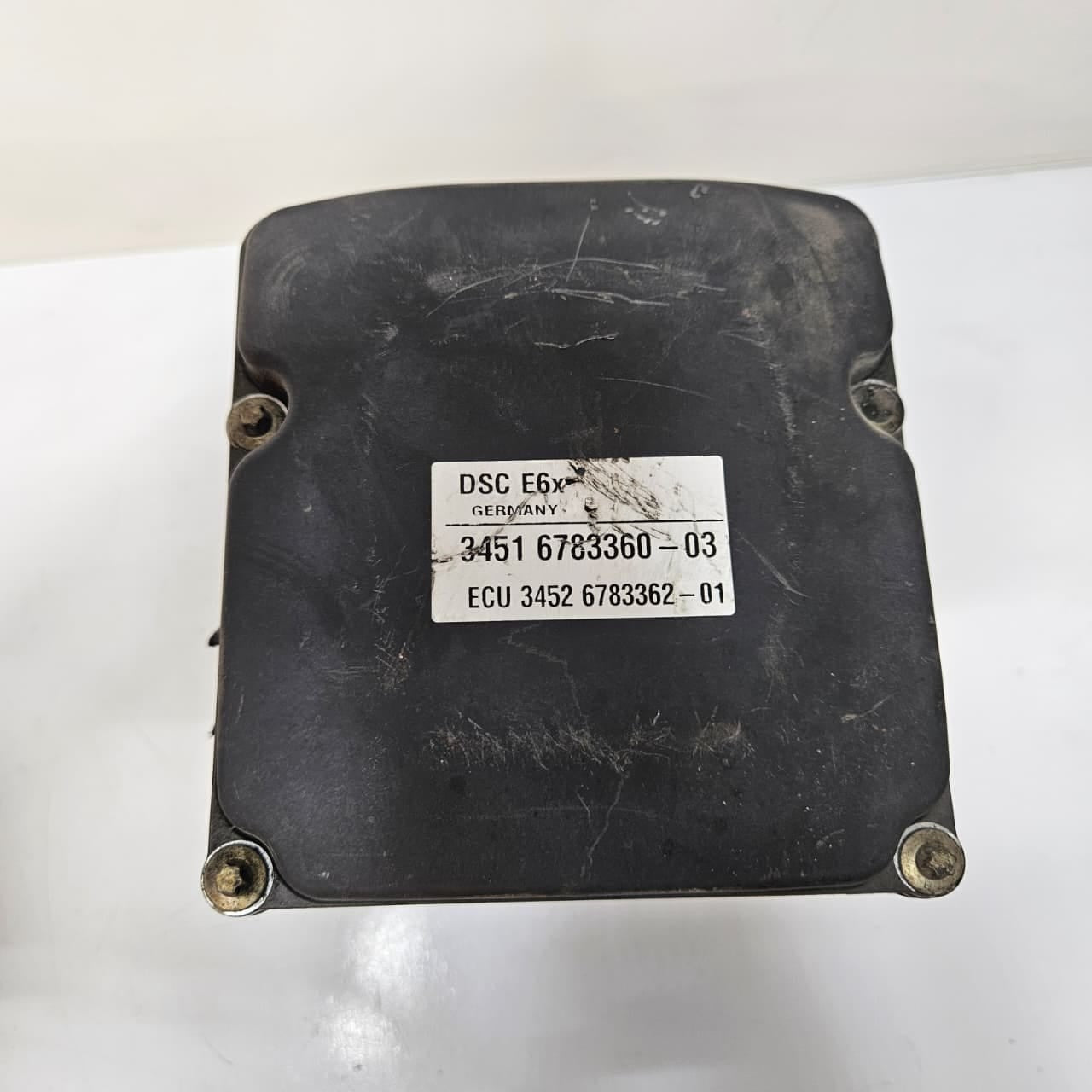 2008-2010 BMW 5 Series E60 535i 520d ABS Pump Control Module 6783360