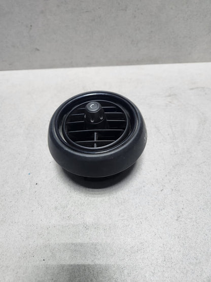 2015-2020 Mini Cooper Dashboard Air Vent Grille 9262413 F55 F56 F57