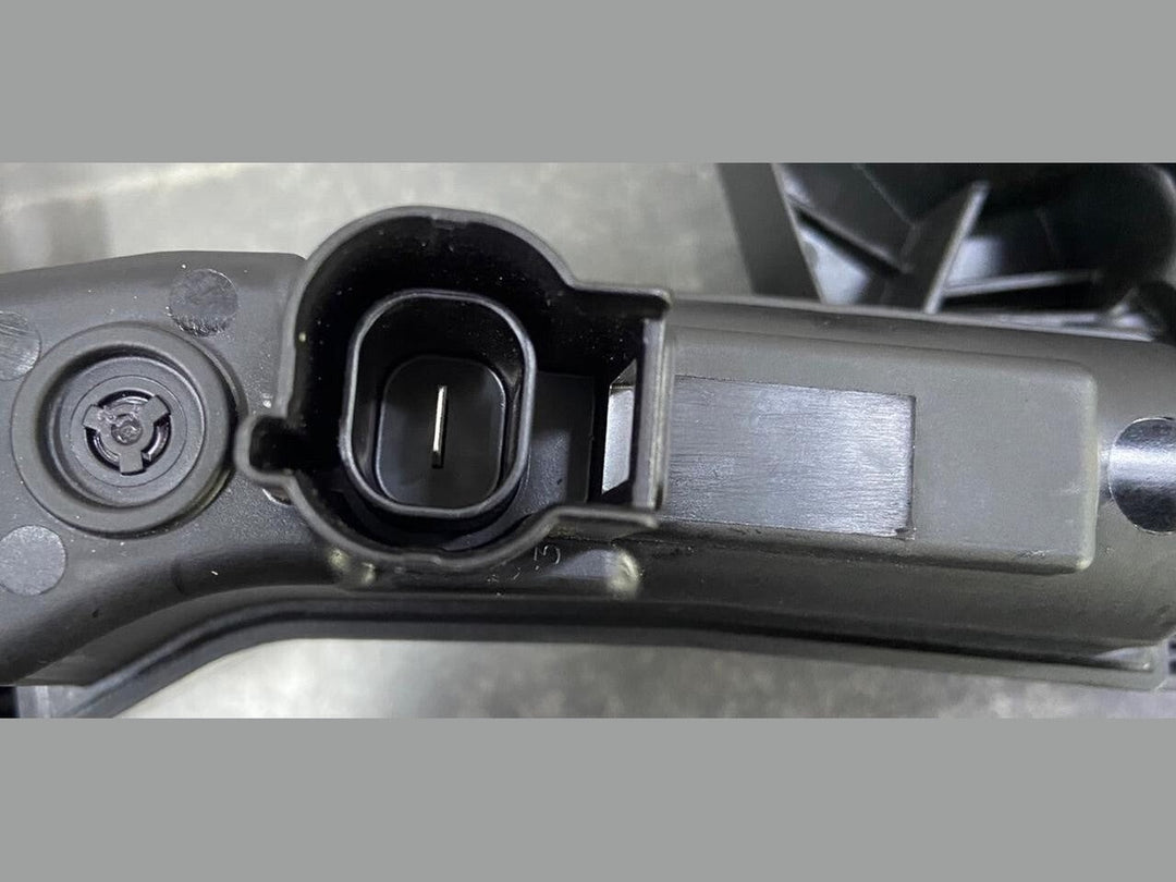 OEM BMW G80 G82 G83 M3 M4 Voltage B+ Battery Jum Point Positive Terminal 6842529