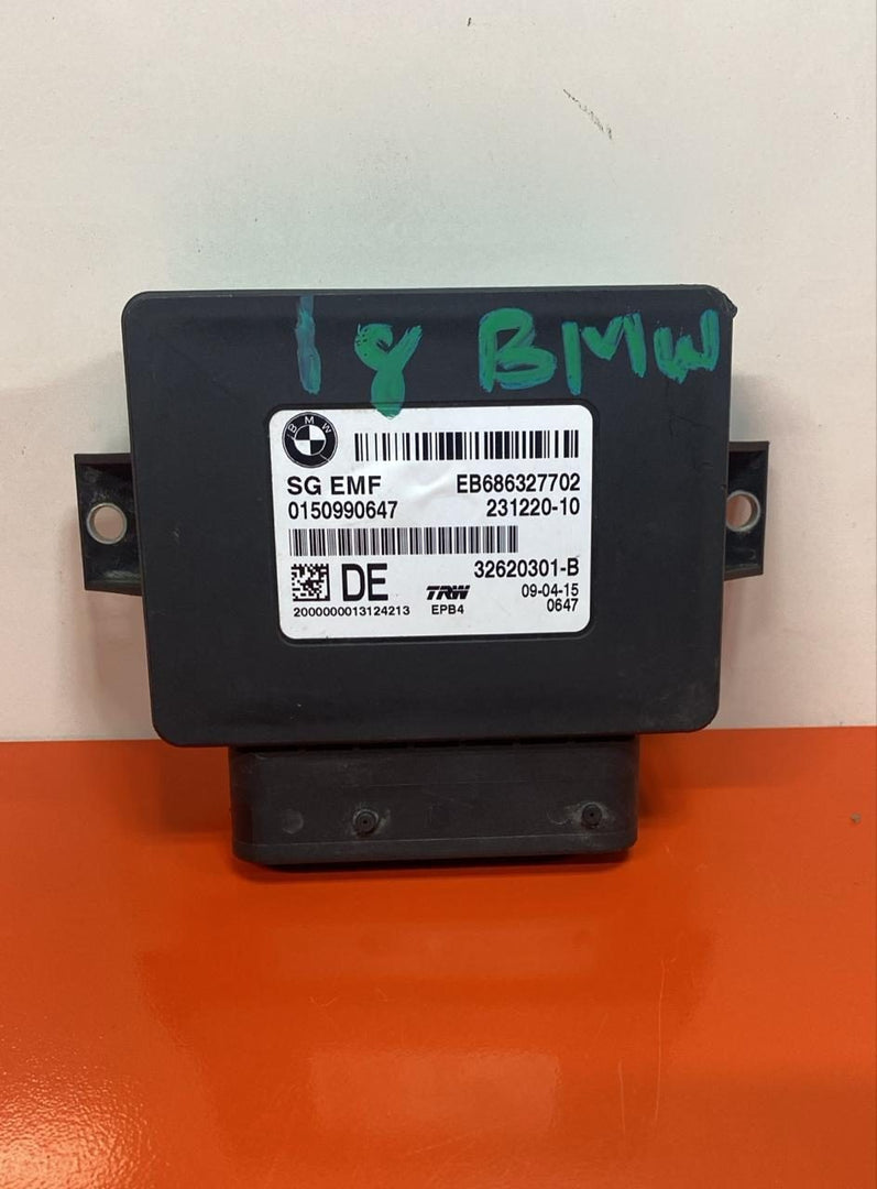 2010-2016 BMW X4 F26 535i Parking Brake Control Module 6863277