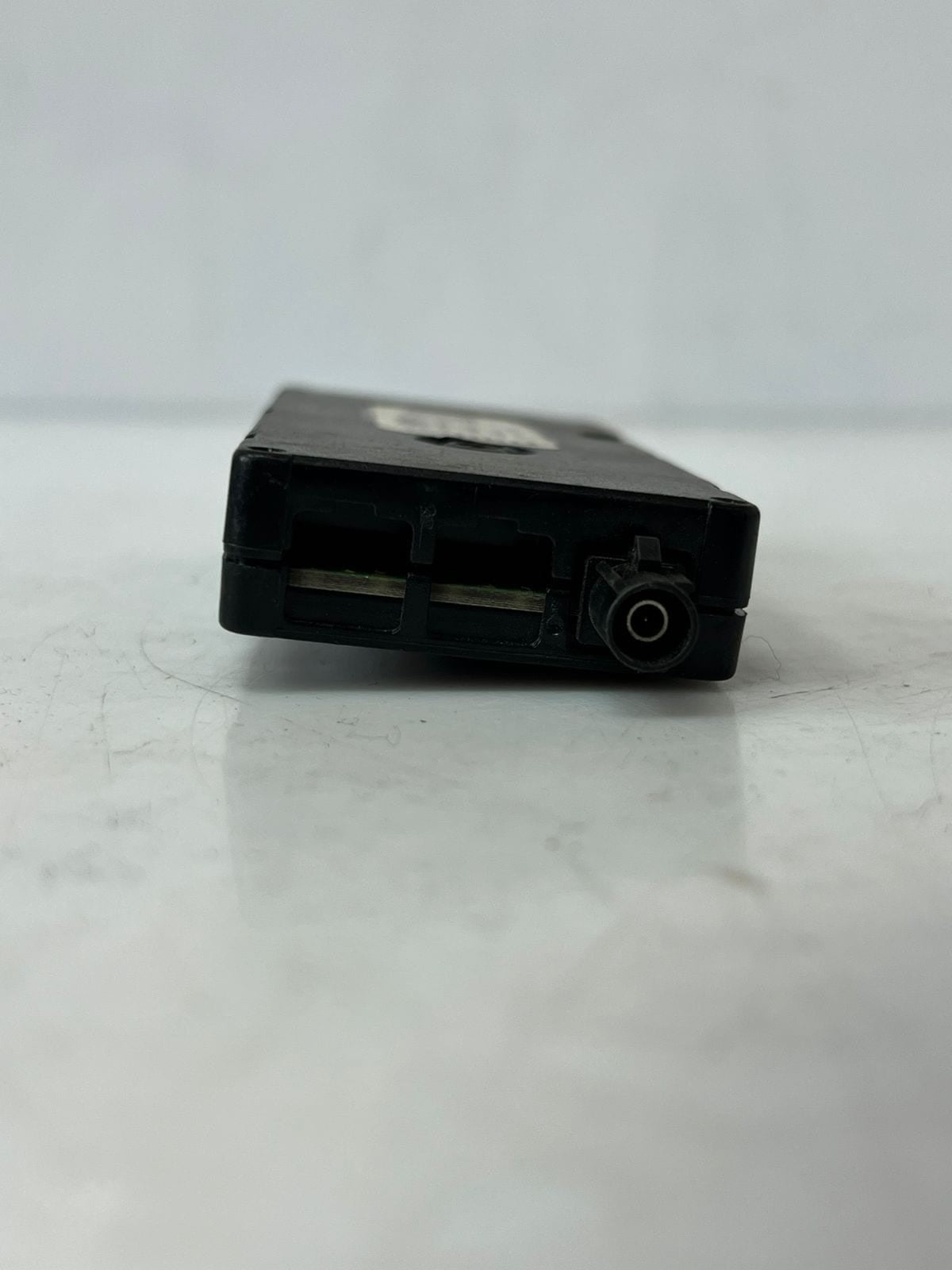 2017-22 BMW 7 Series G11 LCI G12 LCI M760i xDrive Antenna Amplifier 8735981 OEM