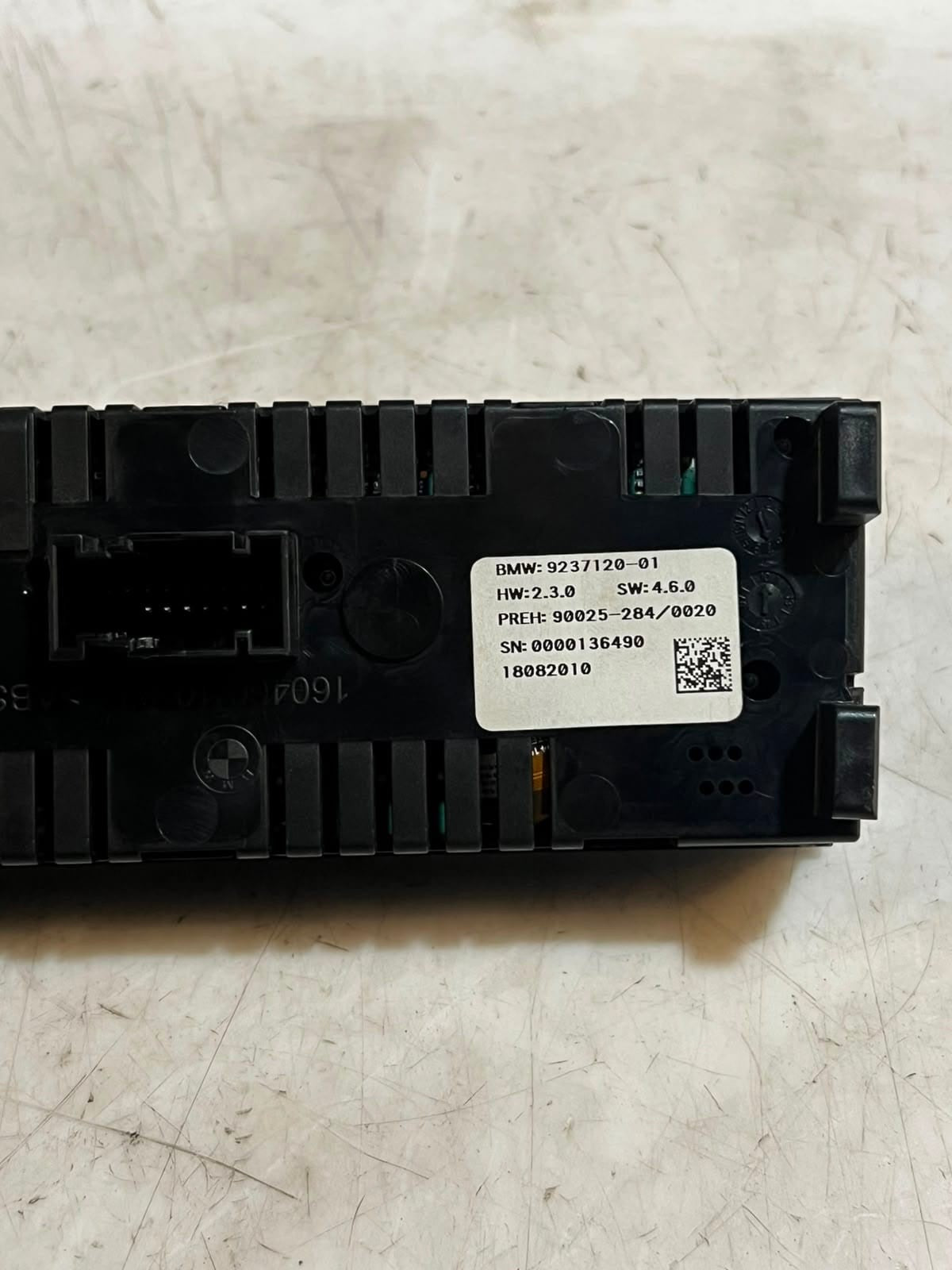 2009-2015 BMW 7 Series F01 F02 F03 F10 F11 F04 750i Climate Control Unit 9237120