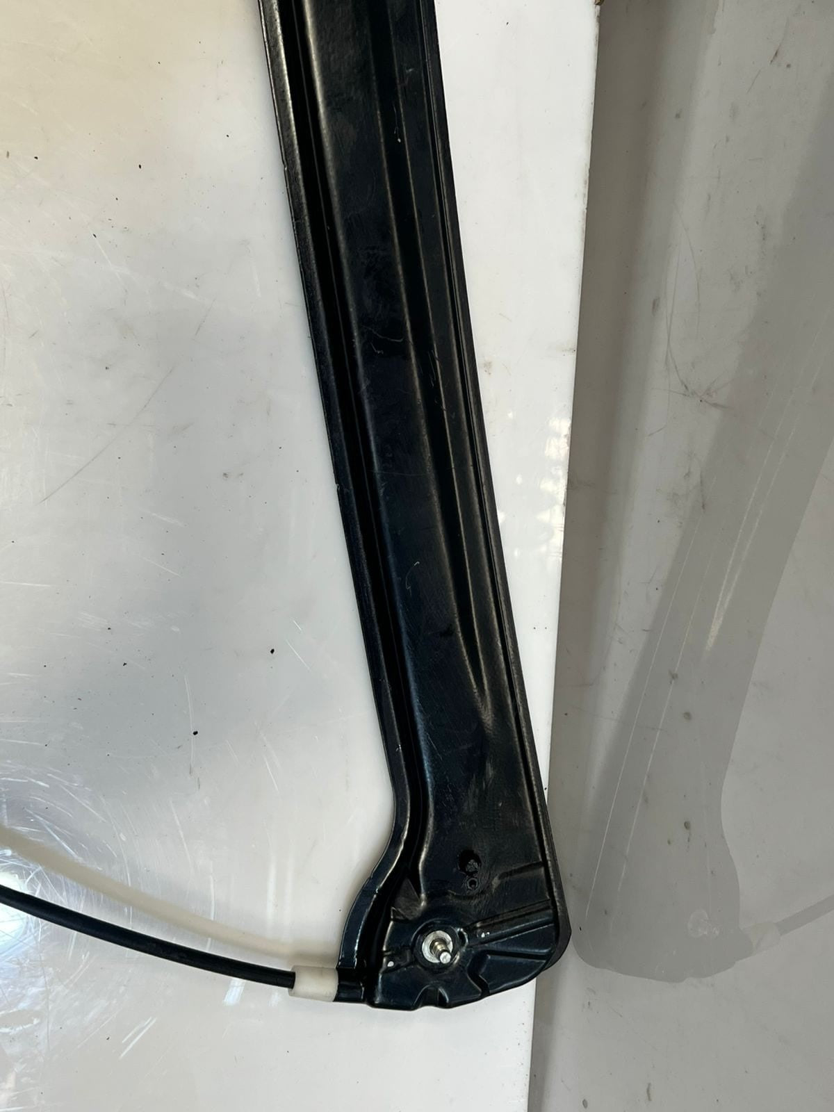 BMW 6 Series E63 E64 Front Door Window Regulator With Motor Front Left 7008623