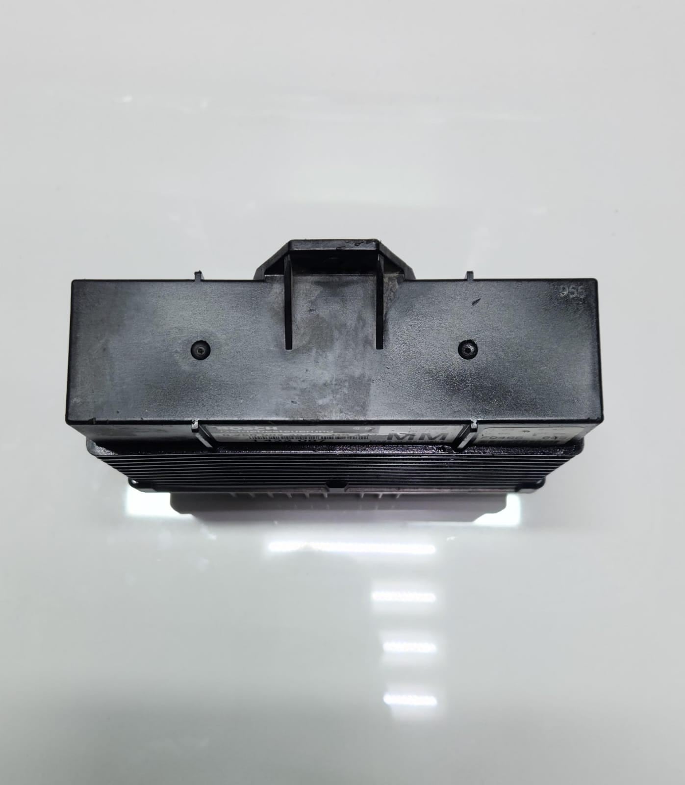 1992-1997 BMW 325i Transmission Control Module 1422087 325i E36